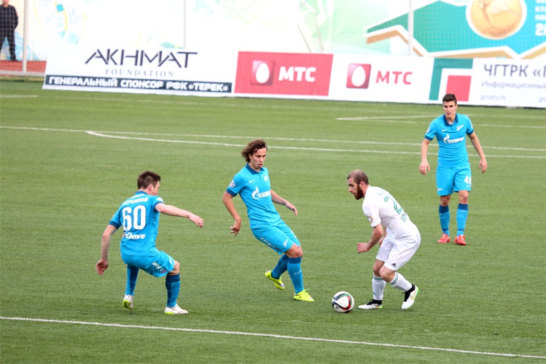 «Молодежка» грозненцев сыграла вничью с «Зенитом»