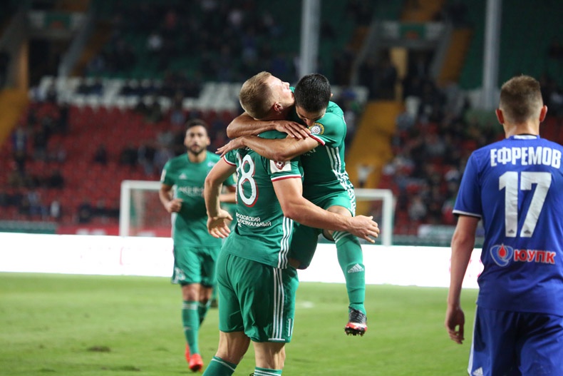 "Терек" обыграл "Оренбург" со счетом 2-1