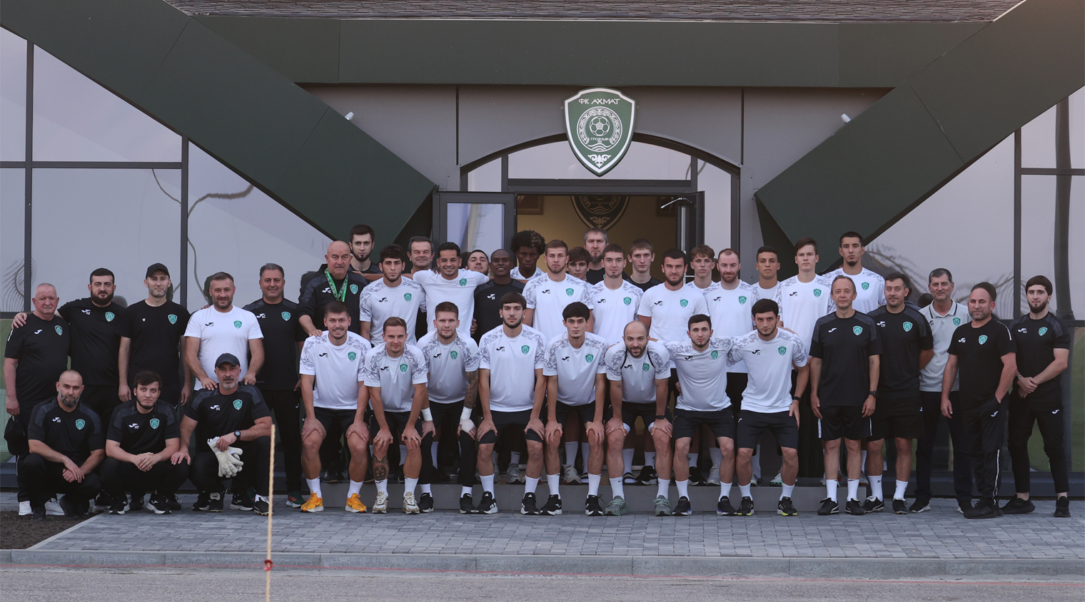 На территории «Ахмат-Арены» открылся новый тренажерный зал