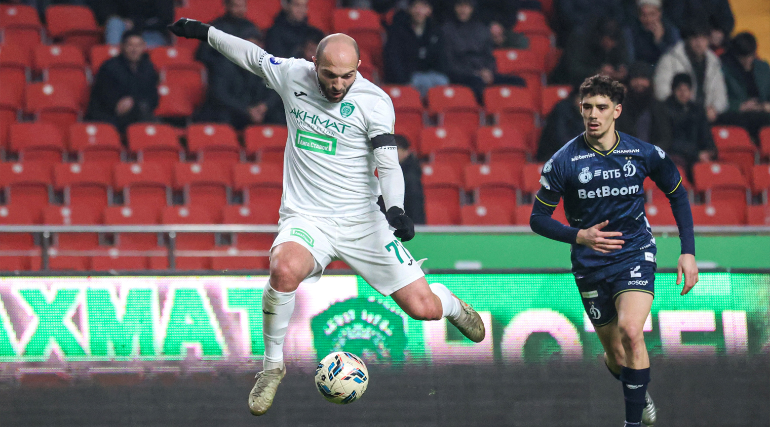 «Ахмат» одержал волевую победу в матче с «Динамо»