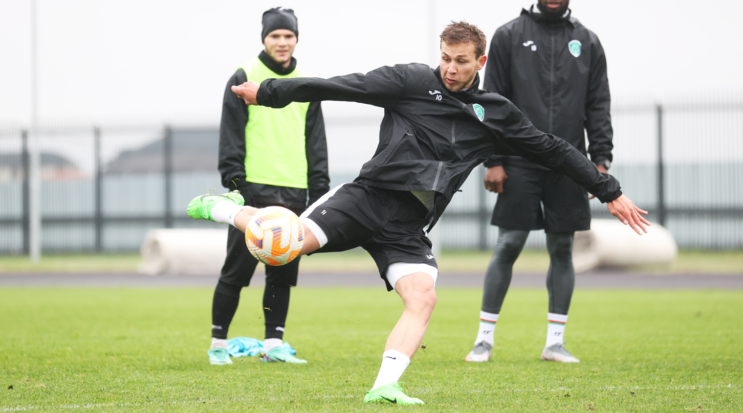 Фоторепортаж с тренировки грозненцев