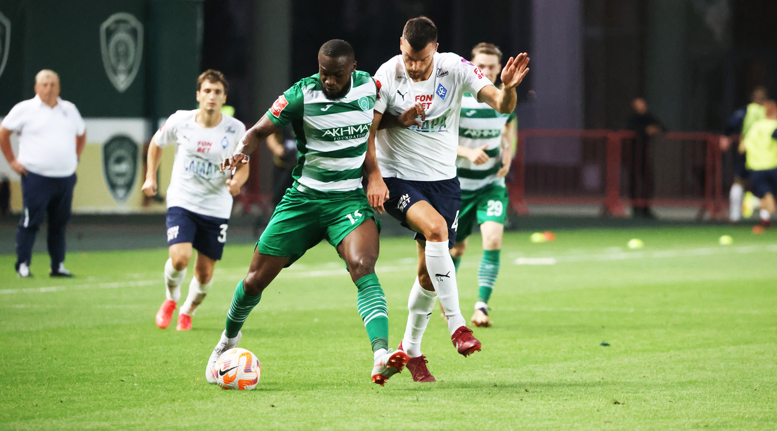 "Ахмат" в гостях разгромил "Крылья Советов"