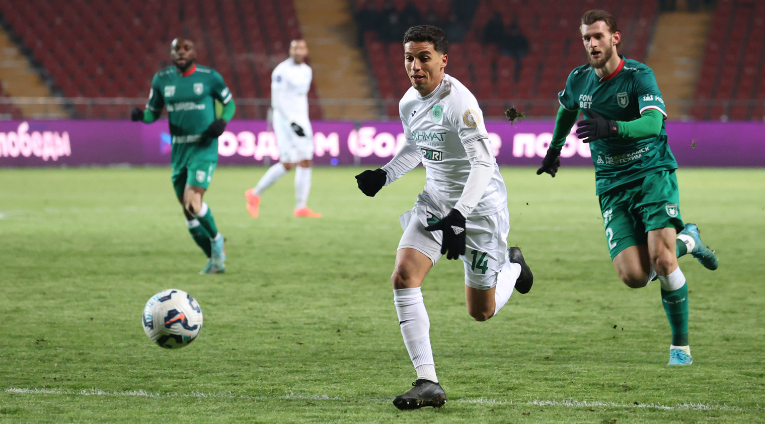 Фотосюжет с матча "Ахмат" - "Рубин"