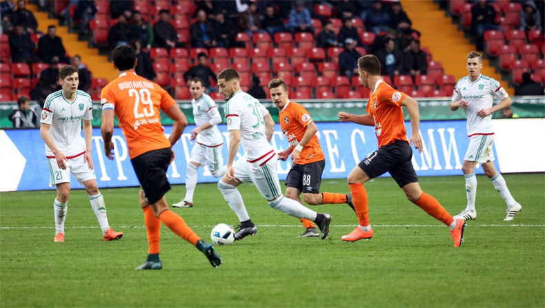 "Терек" сыграл вничью с "Уралом"