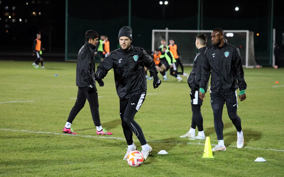 Видеосюжет: "Ахмат" ведет подготовку к матчу с "Пари НН"