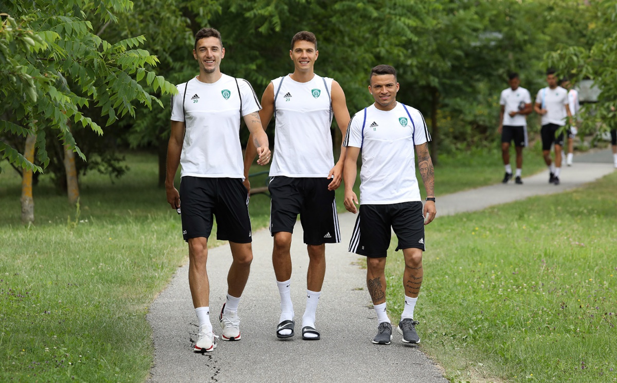 Дорога на тренировку ...