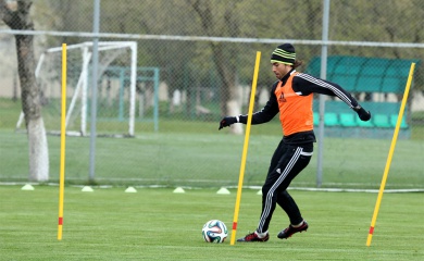 «Терек» провел тренировку в Грозном (Фото)