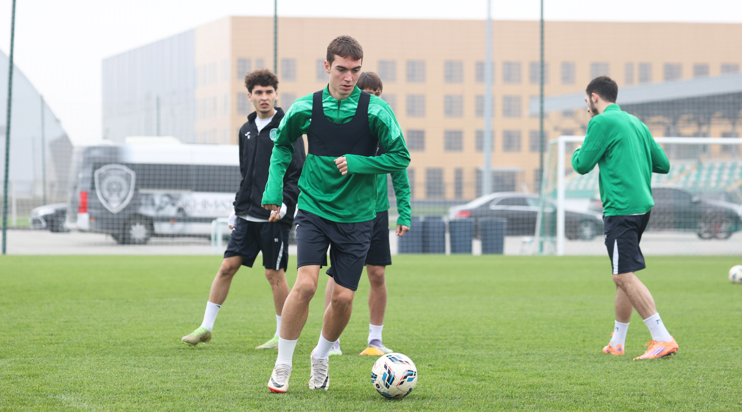 Грозненцы начали подготовку к последней игре осенней части сезона