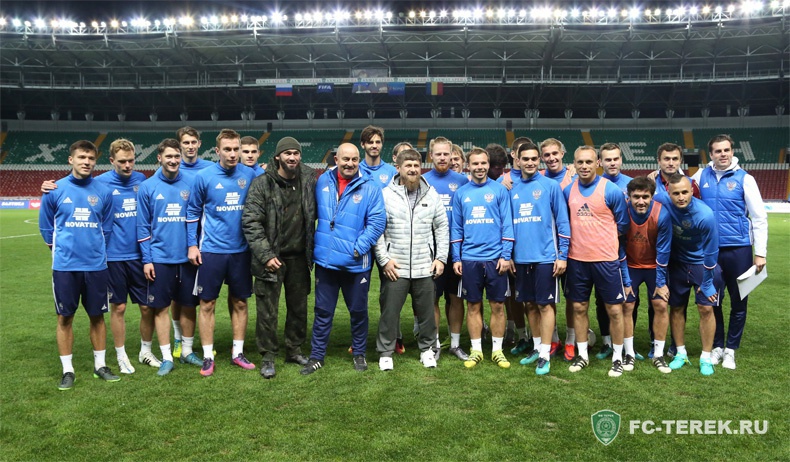 Рамзан Кадыров посетил тренировку сборной России