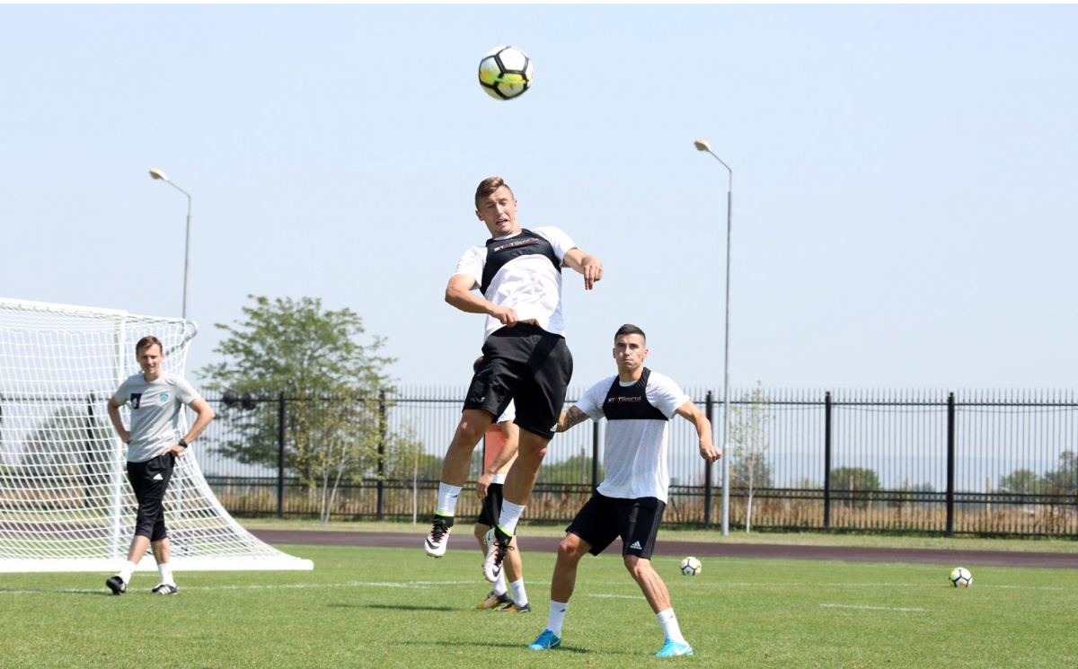 Грозненцы ведут подготовку к матчу 8-го тура с ЦСКА