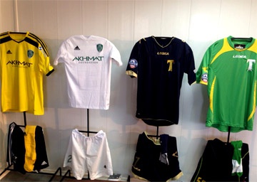 «Терек» будет играть в белой форме, «Торпедо» - в темно-синей.