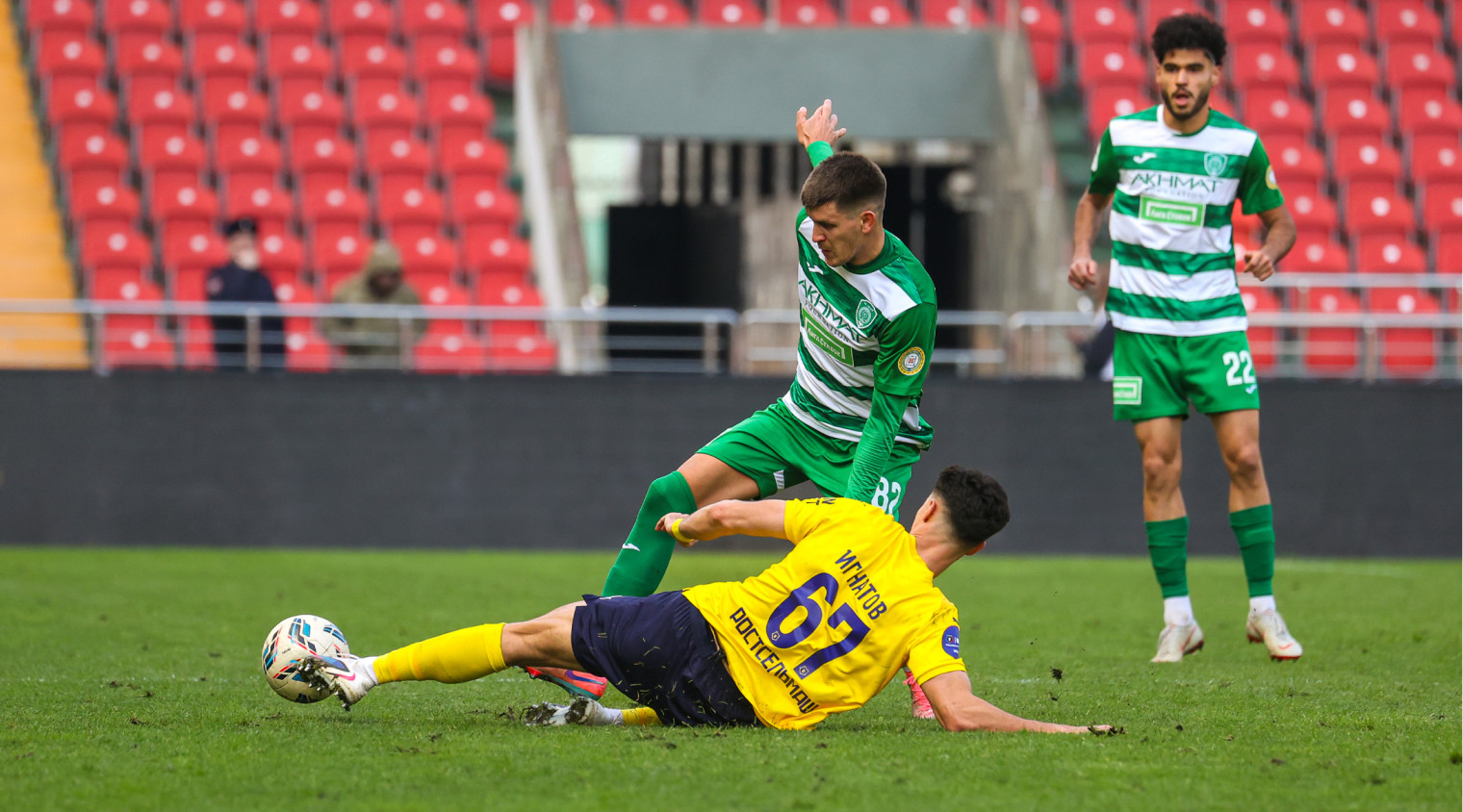 Даниил Хлусевич: Мы все в команде переживаем за Мирослава