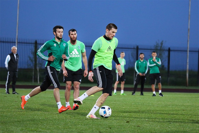 «Терек» начал подготовку к матчу с «Ростовом»