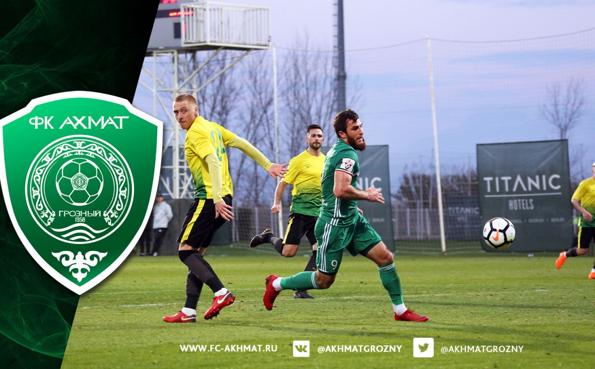 "Ахмат" и "Анжи" сыграли вничью