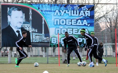 Грозненцы провели тренировку в Академии футбола «Рамзан».