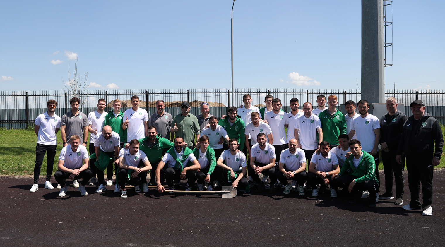 ФК «Ахмат» принял участие в акции ко Дню Победы