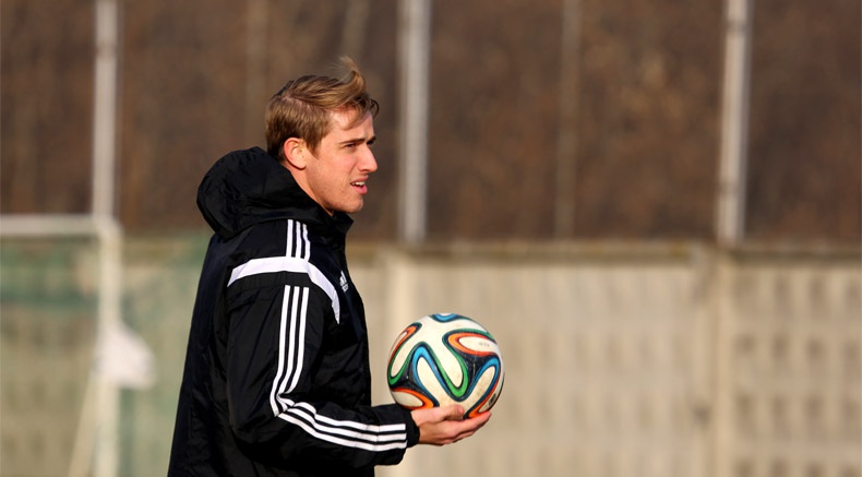 Адилсон Варкен прибыл в расположение клуба