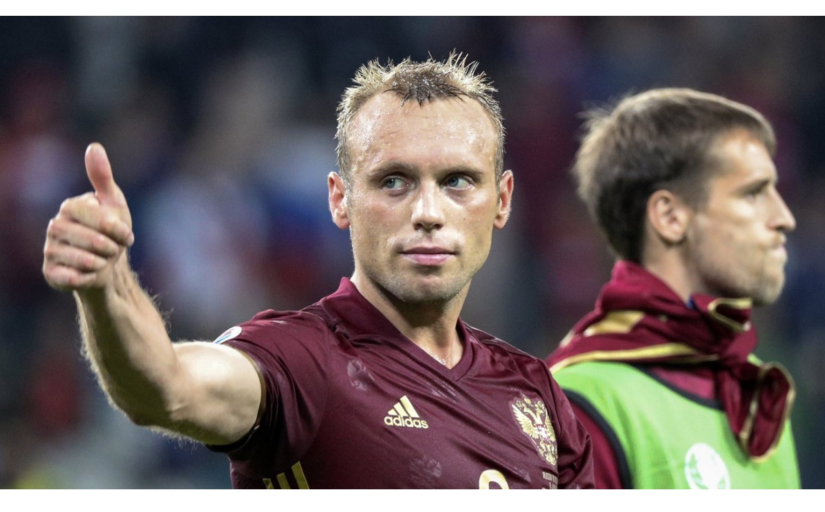 Денис Глушаков перешёл в «Ахмат»