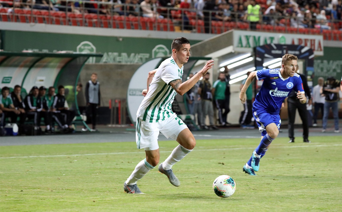 "Ахмат" одержал победу над "Оренбургом" 