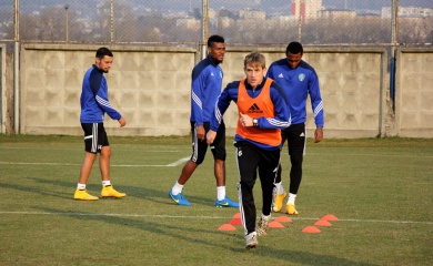 Двухразовые тренировки «Терека»