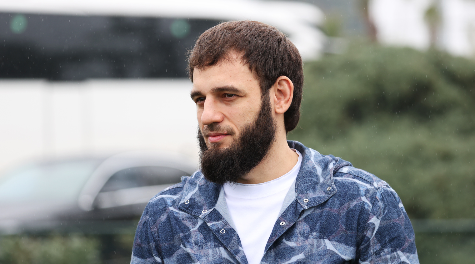 Ибрагим Закриев посетил расположение грозненцев на сборах