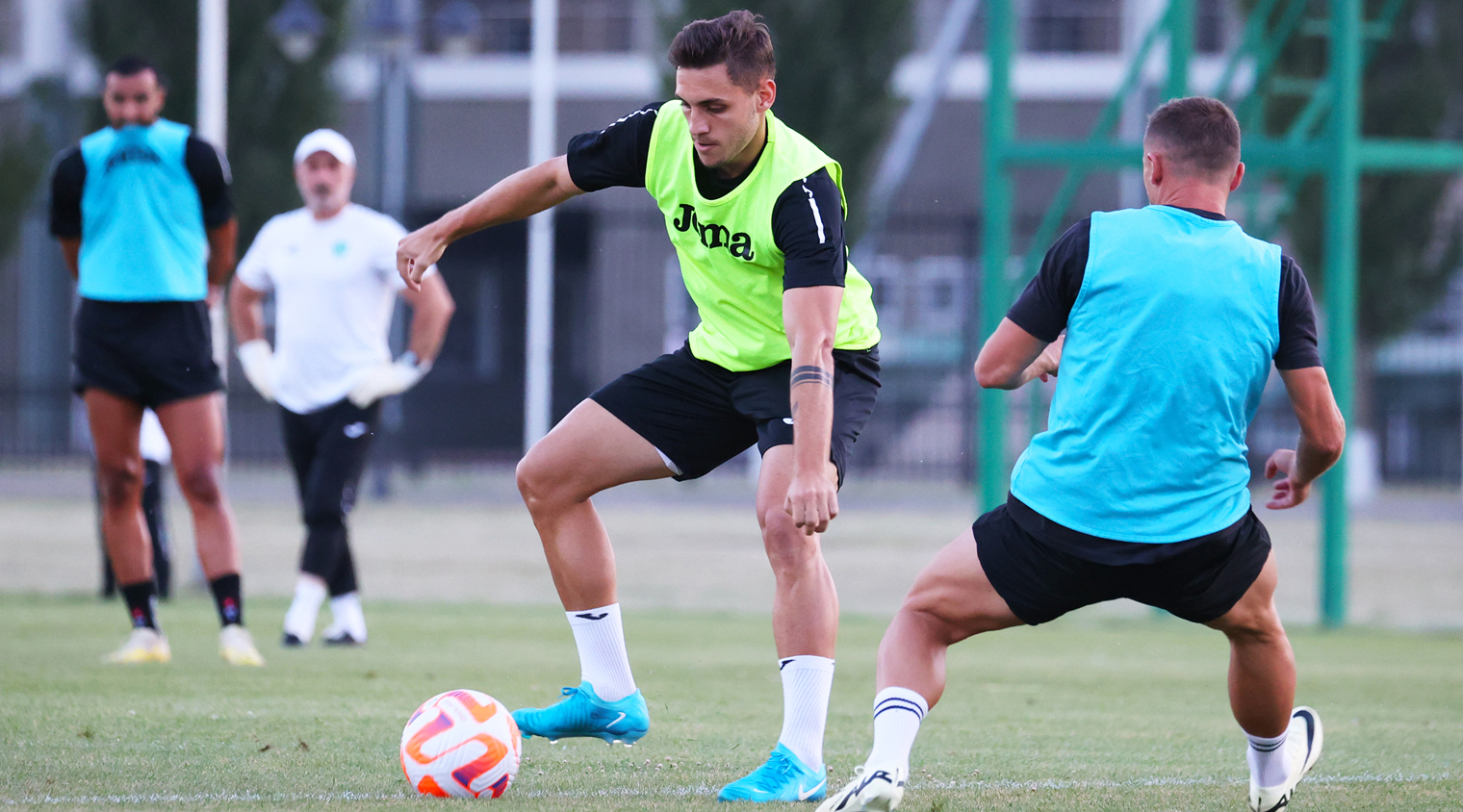 Грозненцы начали подготовку к матчу второго тура