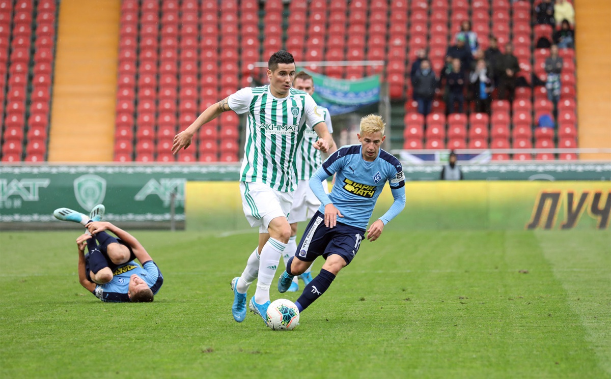 «Ахмат» сыграл вничью с «Крыльями Советов»