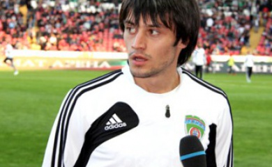 Магомед Митришев: Вызов в молодежную сборную доказывает, что я на правильном пути и стимулирует работать еще больше.