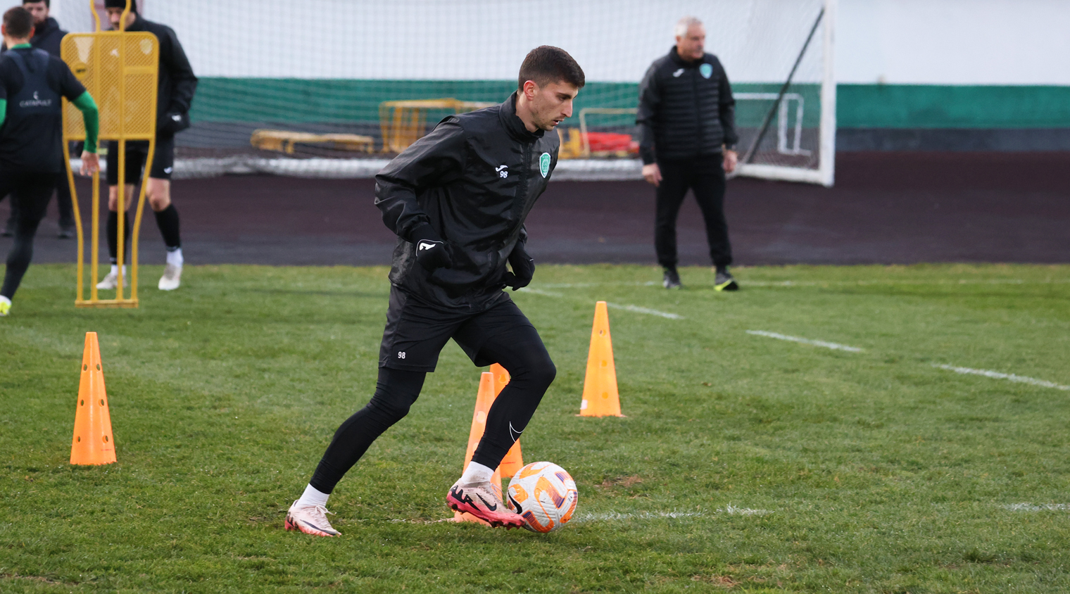 «Ахмат» продолжает подготовку к матчу 16-го тура с «Крыльями Советов»