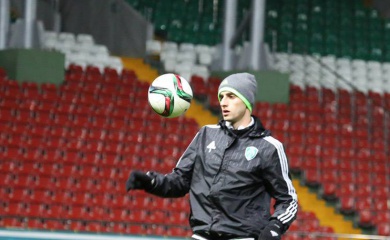 Жозе Маурисио: Если вы играете вдесятером, нужно больше бегать. 