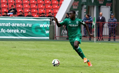 Болельщики выбрали Мбенгуе лучшим игроком матча со «Спартаком»