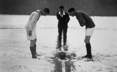 Матч в любую погоду…не состоится. Экскурс по перенесенным матчам.