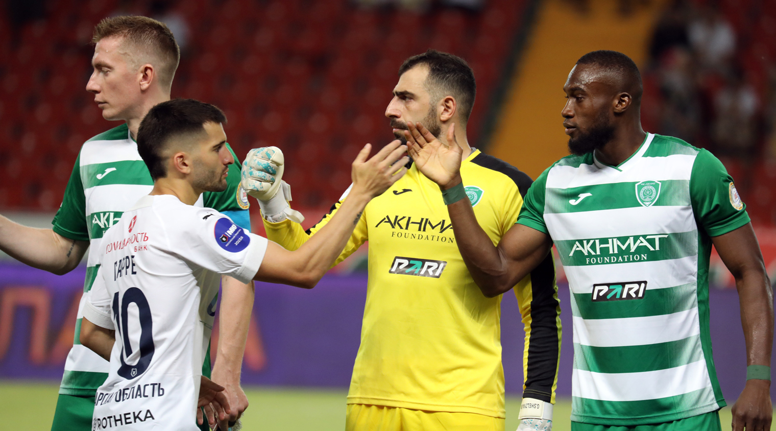 Фоторепортаж с матча "Ахмат" - "Крылья Советов"